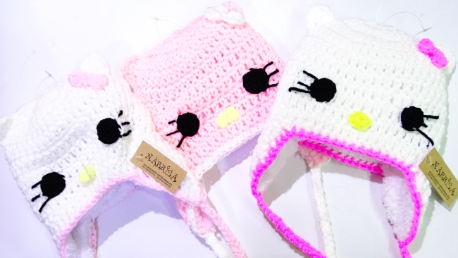 GORRO CROCHET KITTY CON POLAR INTERNO VARIOS COLORES+