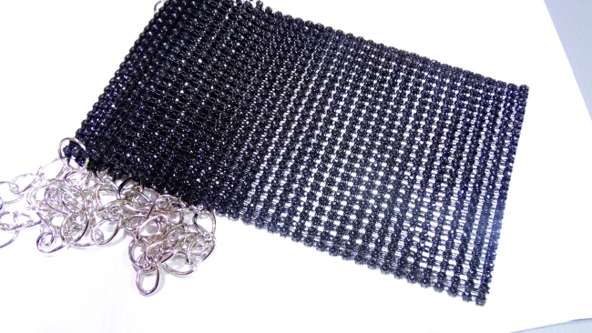 MINI BANDOLERA PORTA CELULAR STRASS +