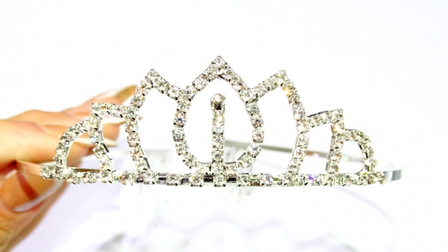 TIARA STRASS