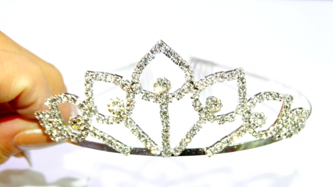 TIARA STRASS