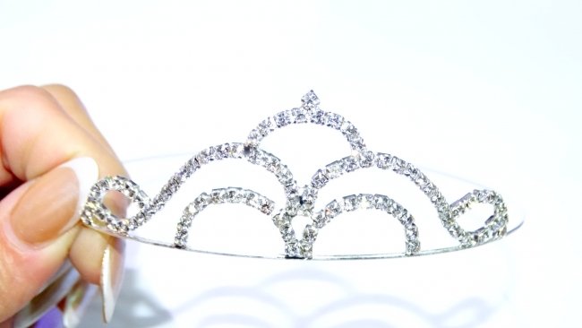 TIARA STRASS