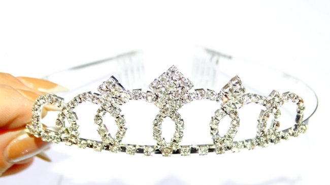 TIARA STRASS