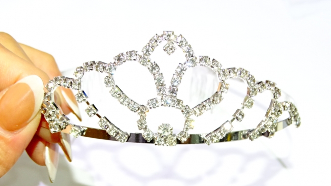 TIARA STRASS