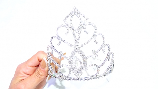 TIARA STRASS