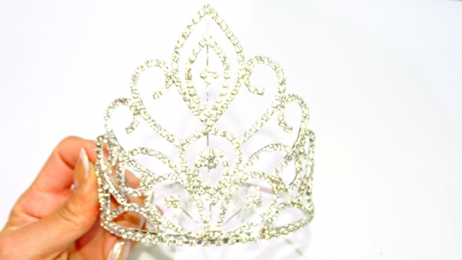 TIARA STRASS