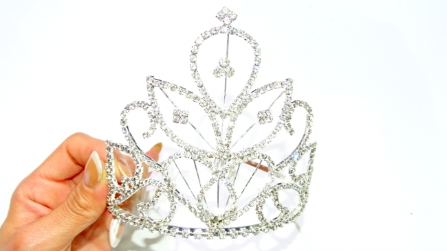 TIARA STRASS