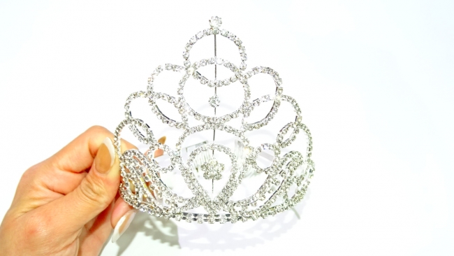 TIARA STRASS