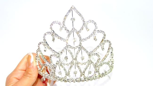 TIARA STRASS