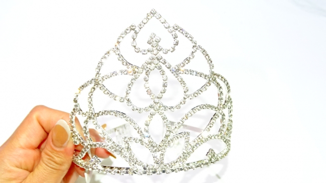 TIARA STRASS