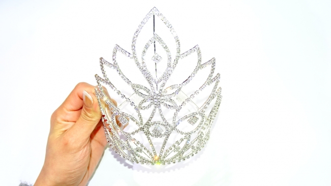 TIARA STRASS