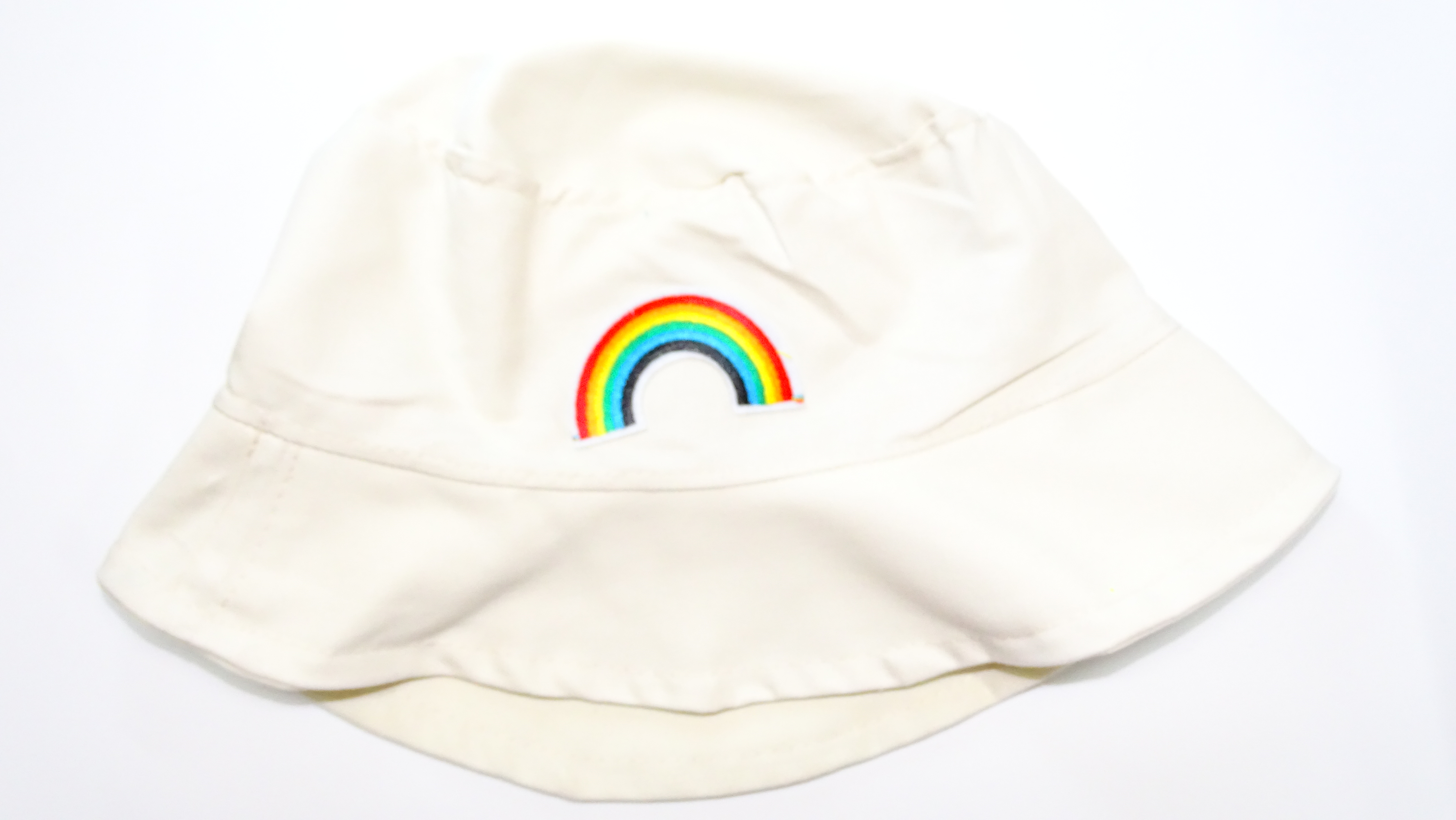 GORRO PILUSO ARCO IRIS