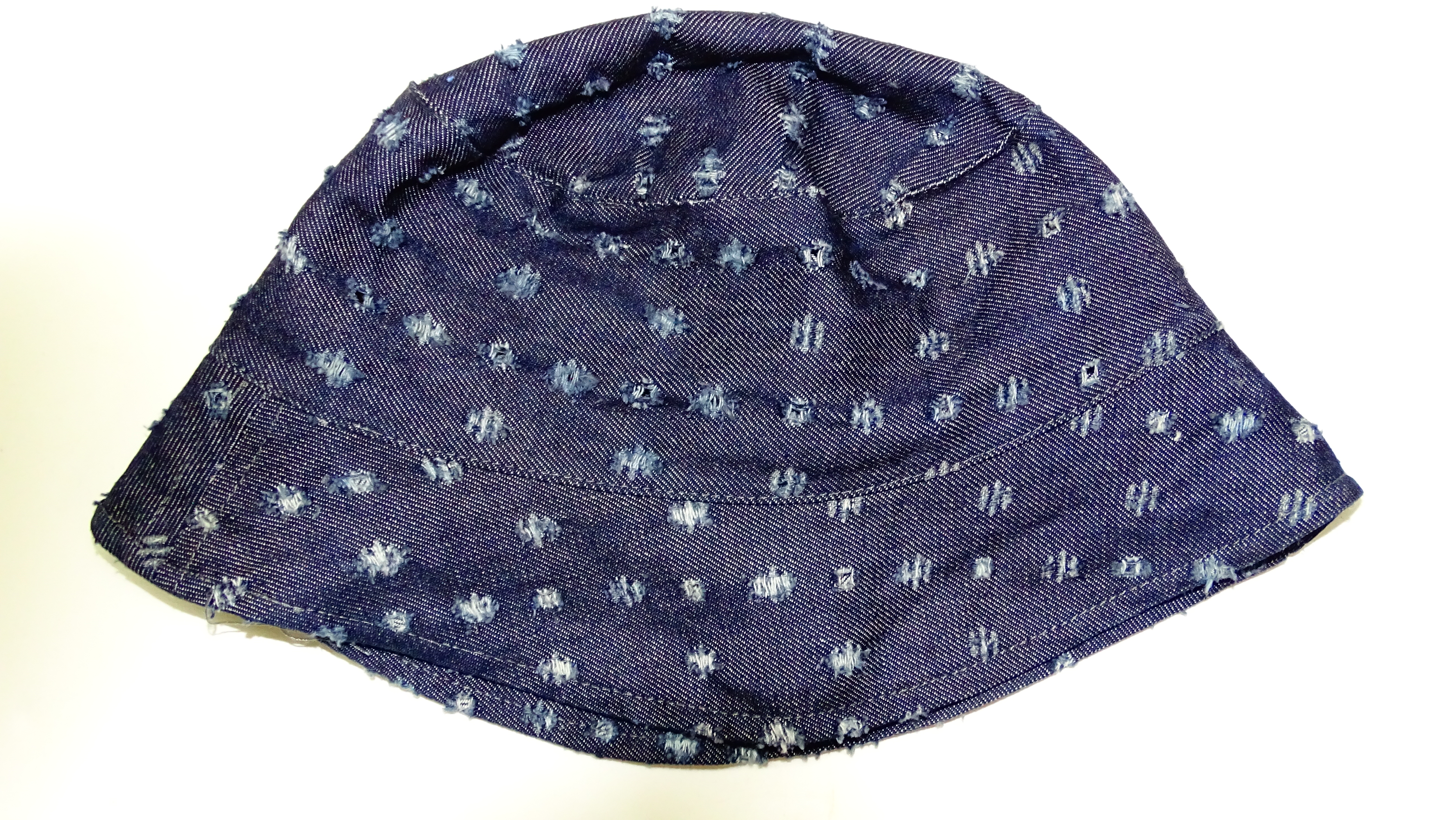 GORRO PILUSO JEAN ROTURA